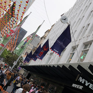  Myer front of shop signage